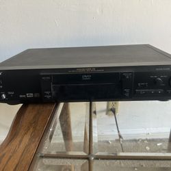Sony DVD/CD Player DVP-S360