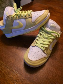 Nikes Dunks