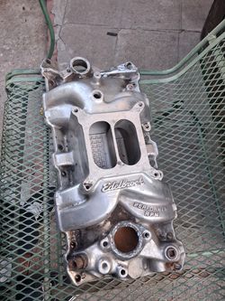 EDELBROCK ALUMINUM INTAKE FOR SB CHEVY!!!! 75$