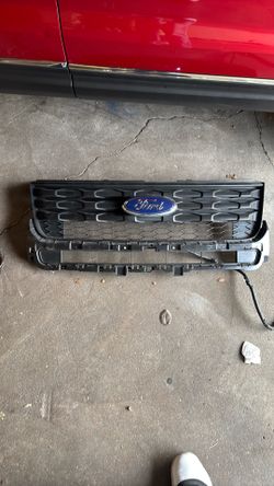 2017 ford explorer grill
