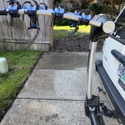 Thule 4 Bike Carry for hitch 