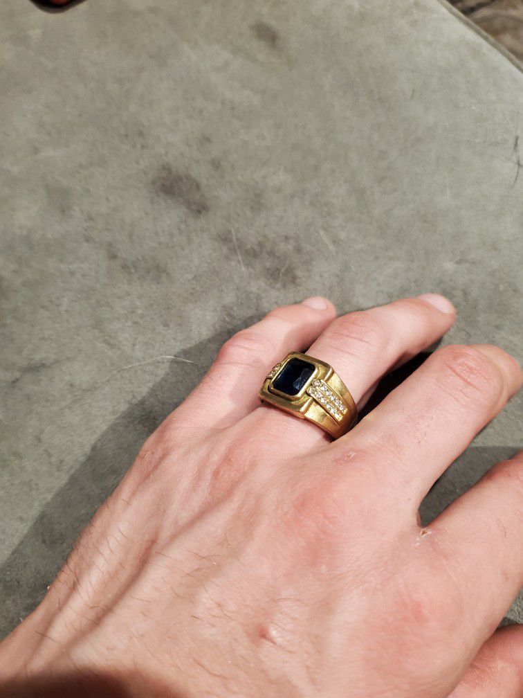 18k Gold Wedding Ring