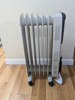 Soleil oil-filled room radiator-style heater