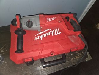 Milwaukee Rotary Hammer Drill with Case