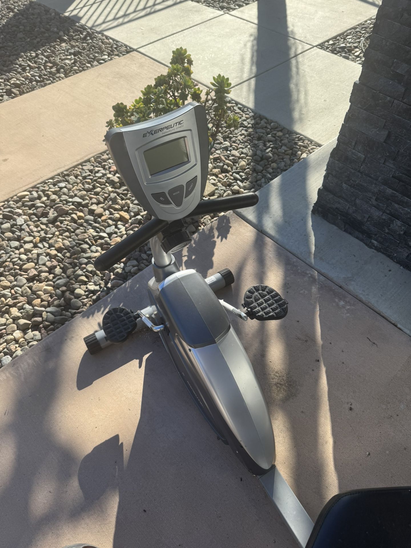 Recumbent Therapeutic Exercise Bike