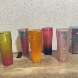 Starbucks Cups 