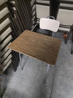 (30) Available VIRCO STUDENT College Classroom Church Adult Desk $45. Each