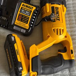 DE WALT 20 V SAW SAW 