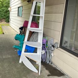 Free Shelf