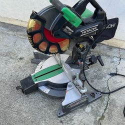 Hitachi Mutter Saw