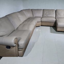 Large Curved Leather Sectional w/ Chaise – 7 Piece Modular – Free Delivery