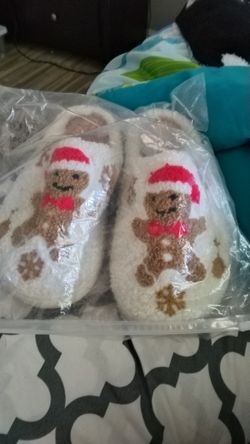 New Christmas Slippers 