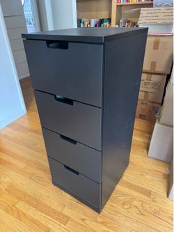 Ikea 4 drawer dresser