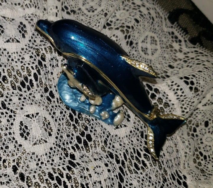VINTAGE ENAMELED CRYSTAL JEWELED BLING DOLPHIN STORAGE KNICKKNACK TRINKET JEWELRY BOX