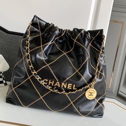 Chanel 22 Opulent Bag 
