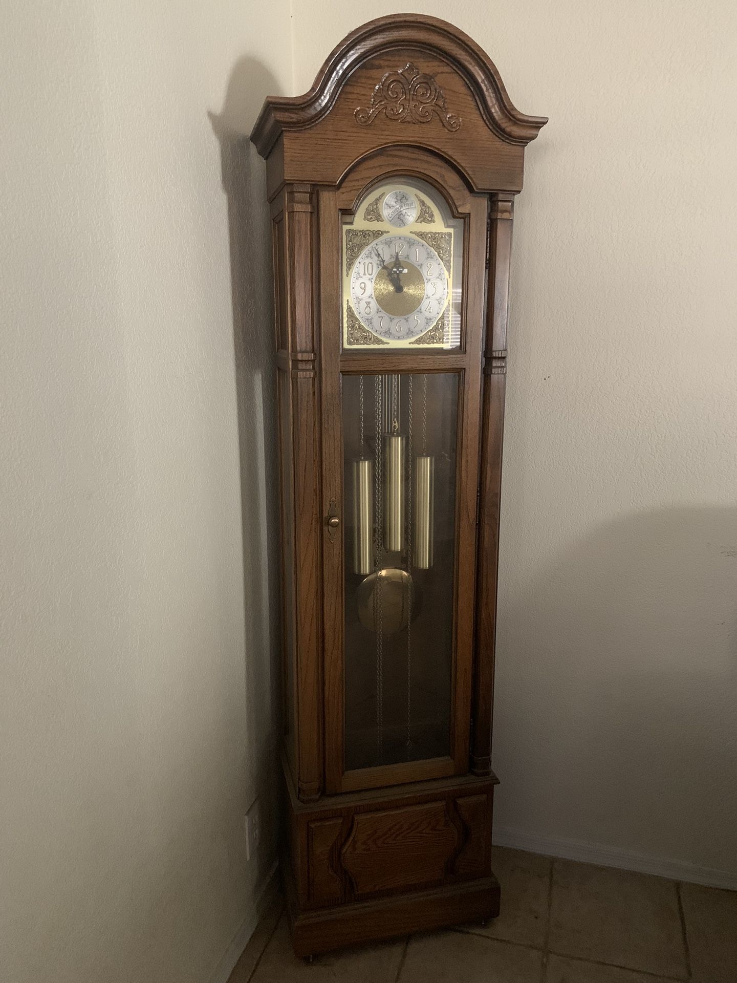 1977 Howard Miller Grandfather Clock
