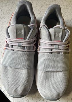 Size 9.5 - Under Armour Charged -Gray/Orange