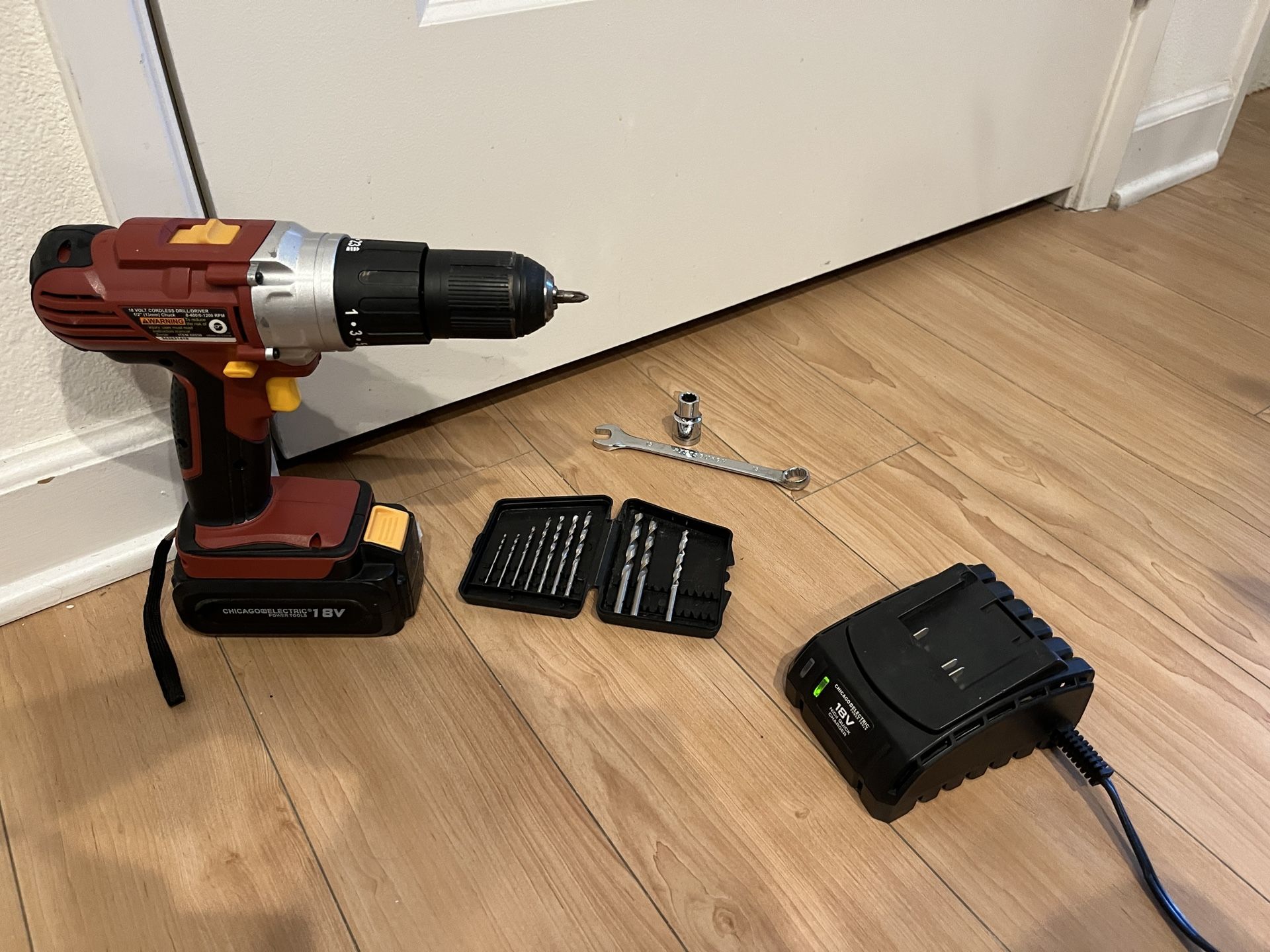 Chicago electric 18v Drill With Clutch. Battery Charger Included, Drill Bits, Wrench And Socket.