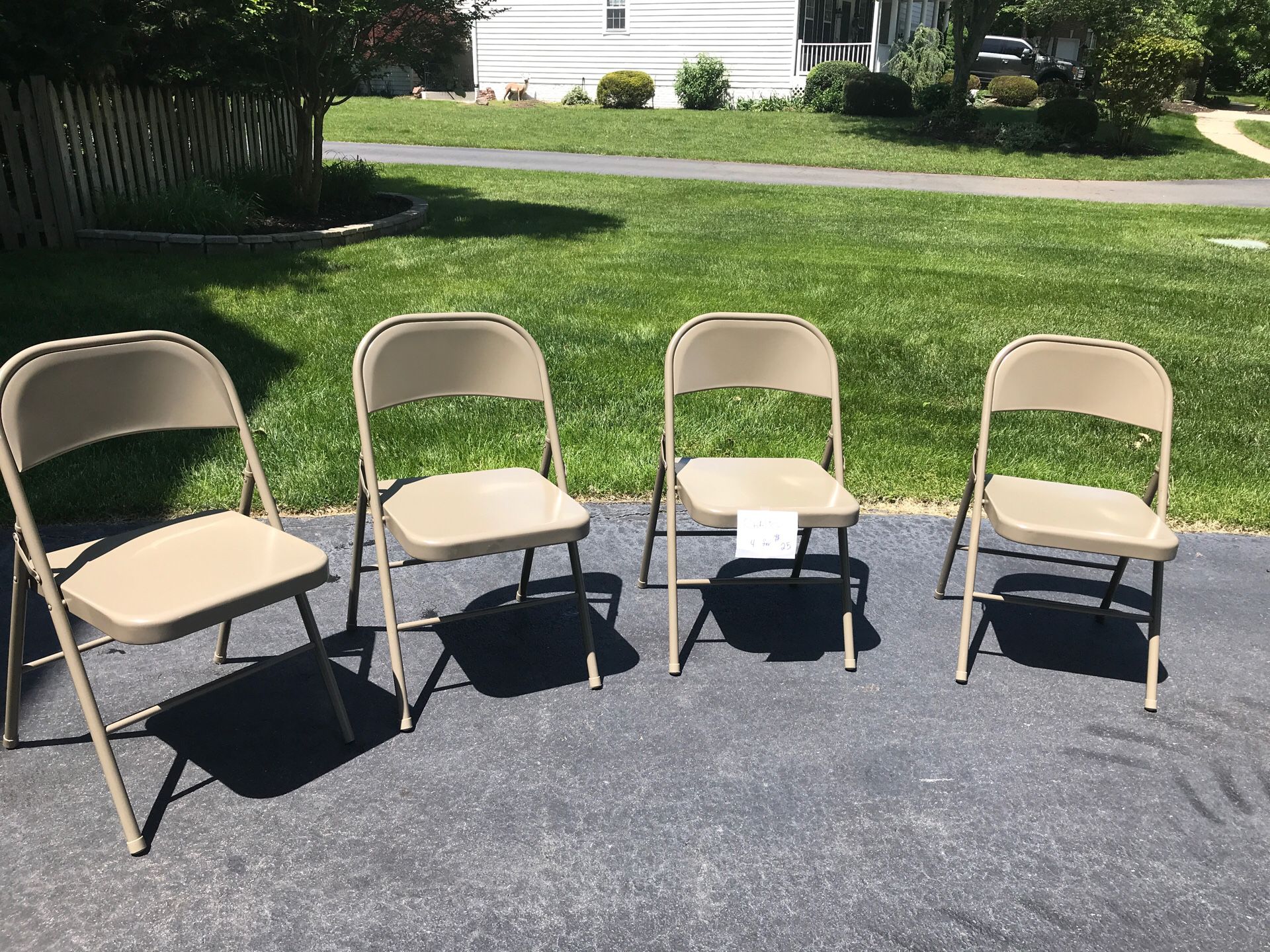 4 hardly used metal chairs