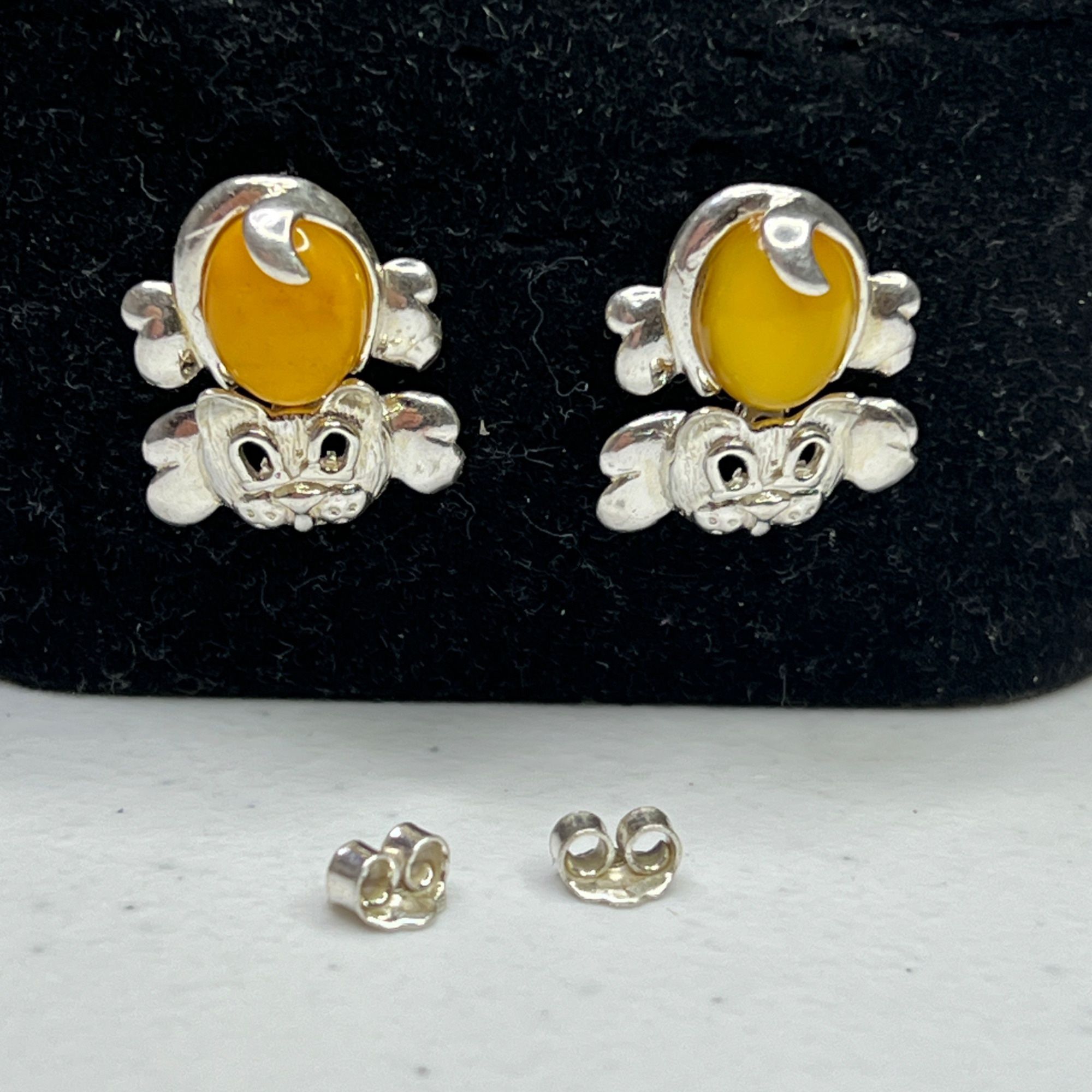 Amber & Sterling Silver Cat Shaped Stud Earrings With Butterfly Back Closure