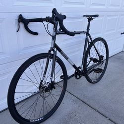 Bombtrack Arise 2 - Size Large (58cm) - Excellent Condition