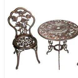 Rose 2-Piece Cast Metal Bistro Set 
