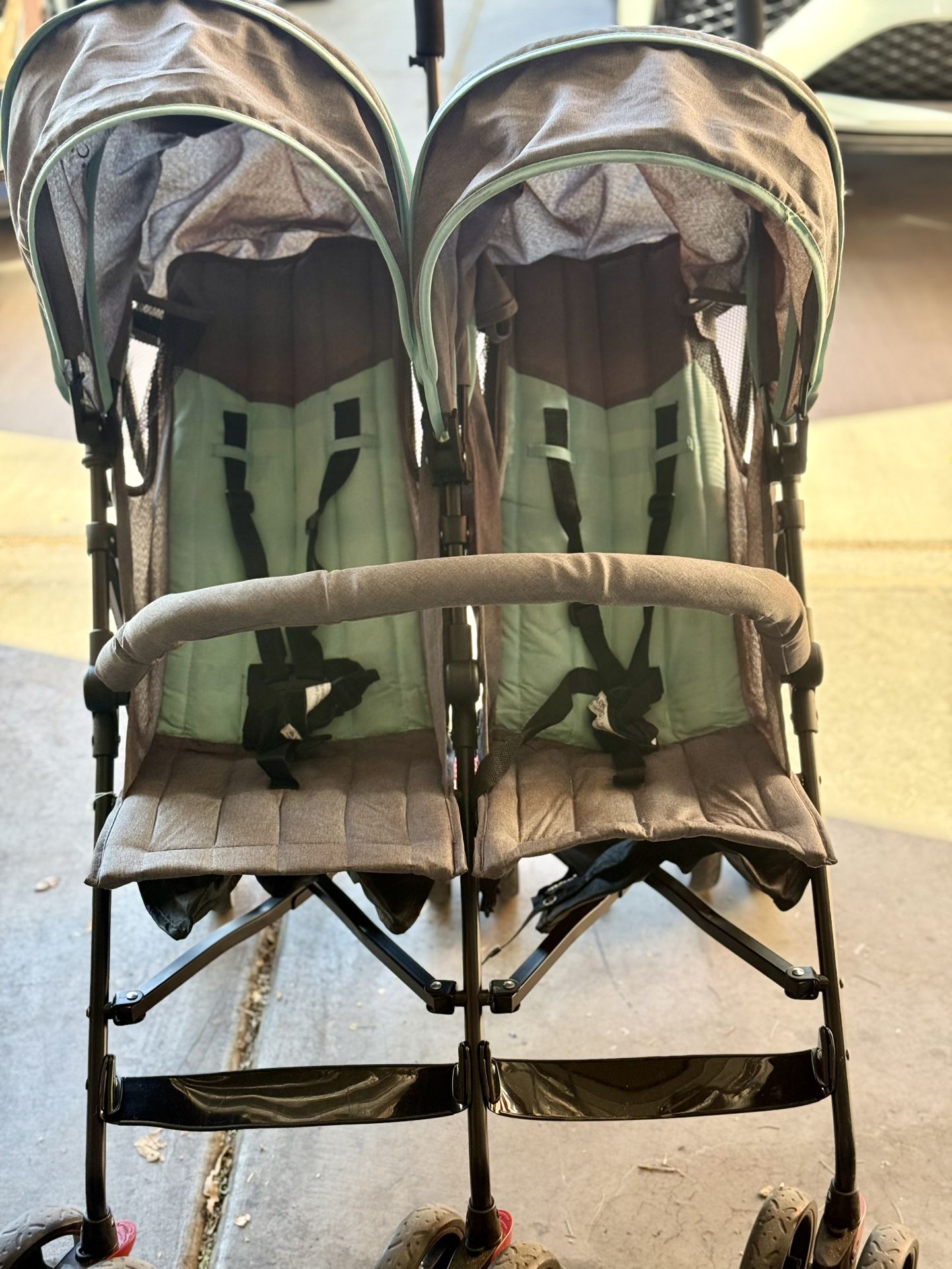 Lightweight Double Umbrella Stroller
