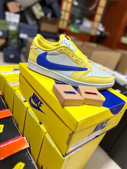 Brand new Travis Scott x Women's Air Jordan 1 Low OG 'Canary',