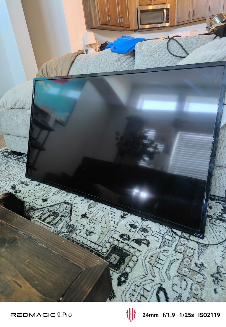 Vizio 60" 1080p Tv