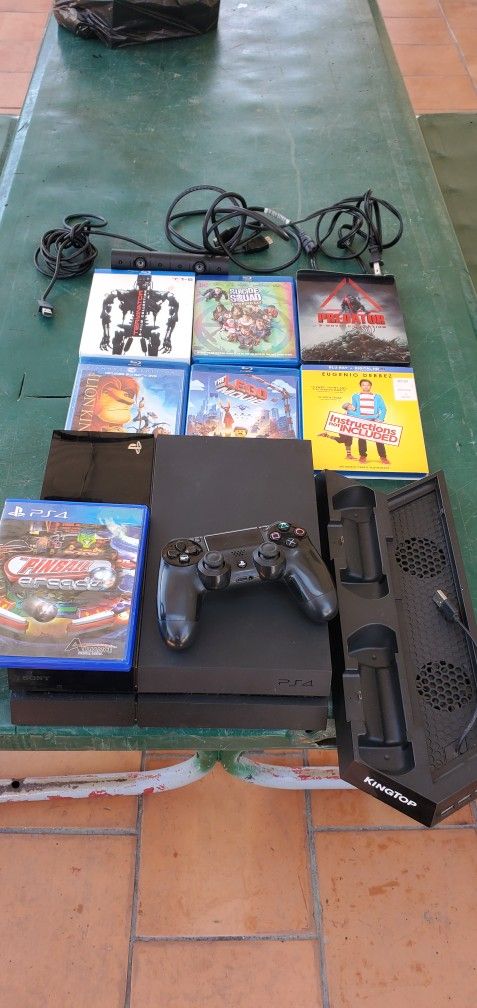 Playstation 4 With Game & Blu-ray Movie's