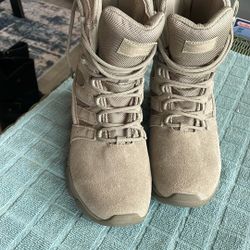 Womens Hiking Boots Size 6.5