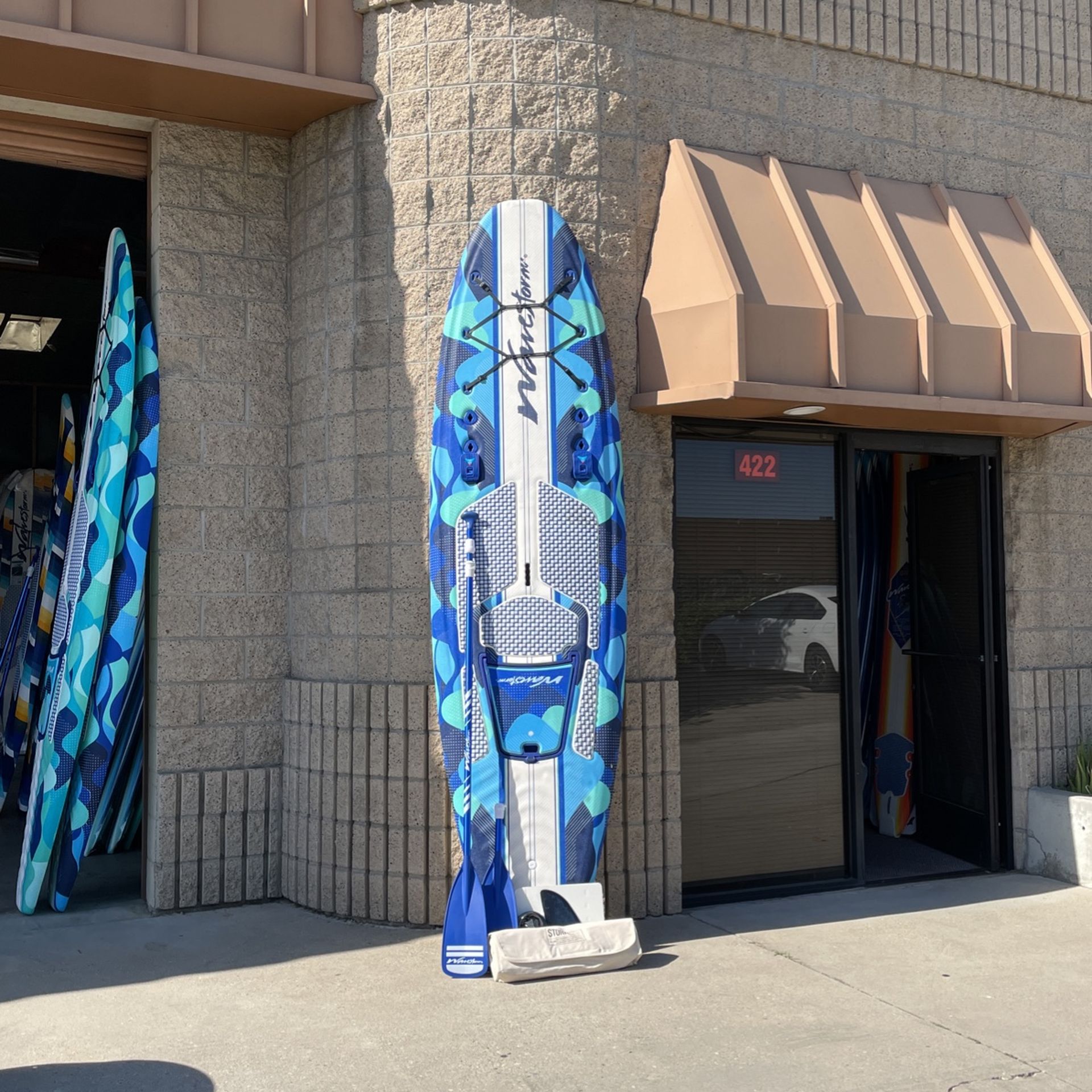 USED Wavestorm 10’6” Standup Paddleboard Hybrid Supyak
