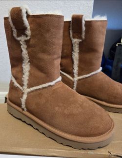 5.5 Uggs