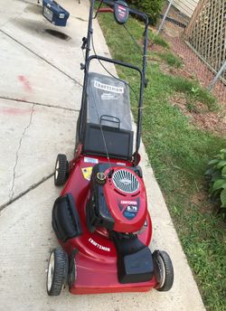 Craftsman. Briggs. & Statton 6.75 Horse power