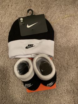 Infant Hat and Booties