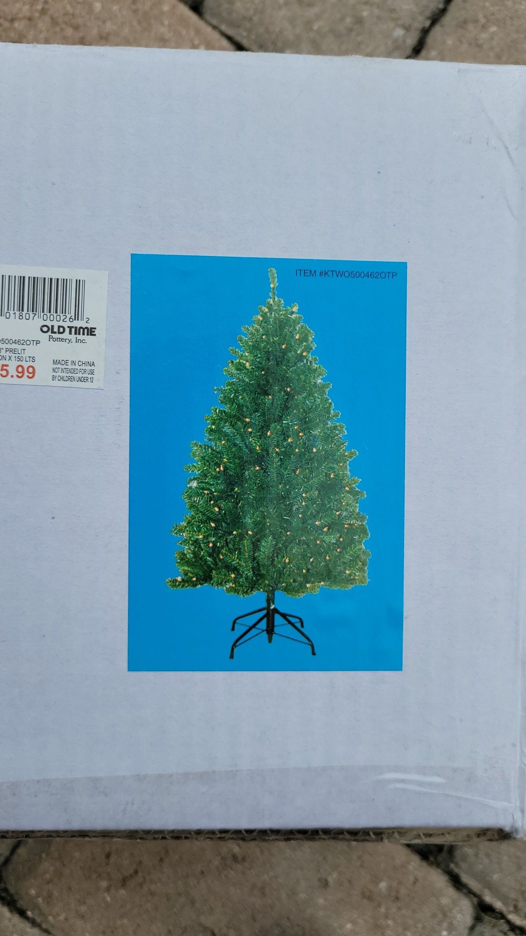 Brand new in unopened box 4.5ft prelit Christmas tree