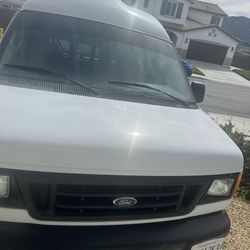2003 Ford Econoline Cargo