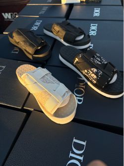 Dior slides