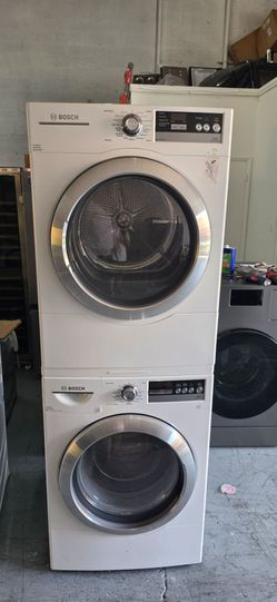 BOSCH STACKABLE WASHER AND DRYER FRONT LOAD 27 INCHES WORK PERFECTLY