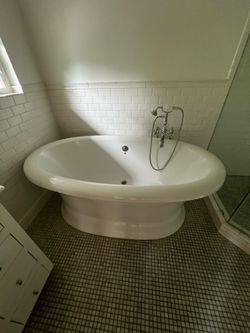 Bathtub Freestanding