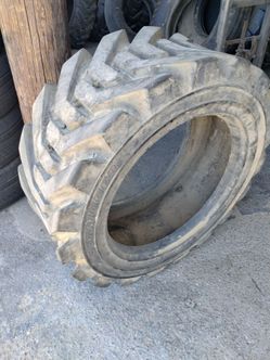 Like New Industrial Tire 15 x 625 NHS R- 4 design