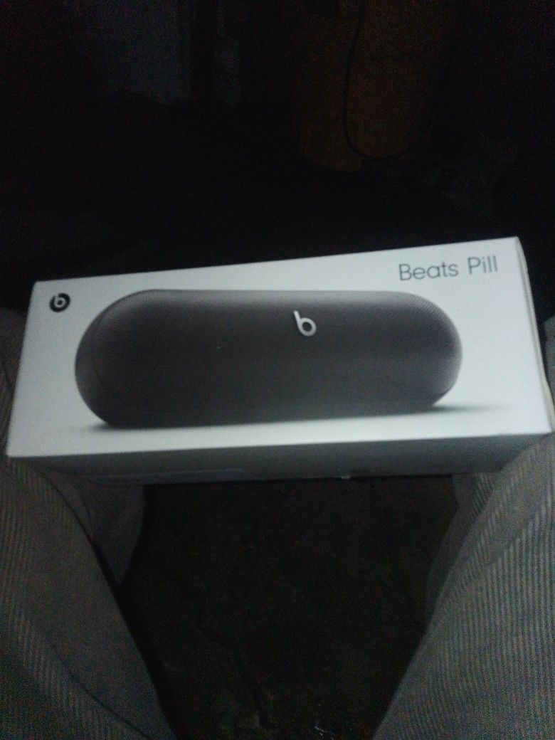 BEATS PILL BLUETOOTH SPEAKER 