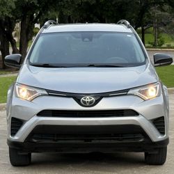 Toyota RAV4 2017  Low Mileage 50000 Miles 