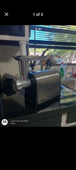 MEAT GRINDER FOR SALE