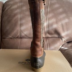 Sperry Saltwater Tall Olive Size 8.5