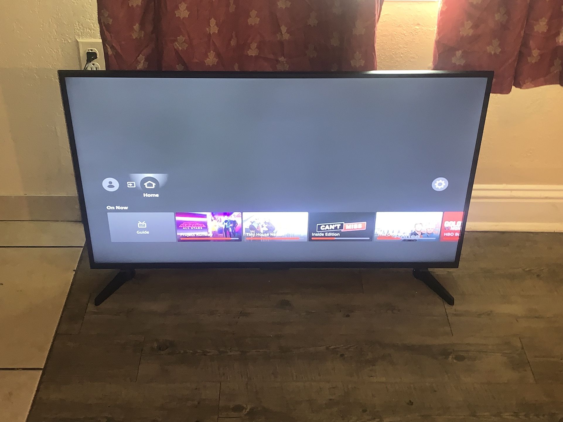 43 inch INSIGNIA FIRE TV 2160p (4k)