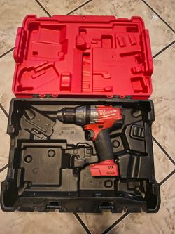 Milwaukee M18 FUEL 1/2 in. Hammer Drill