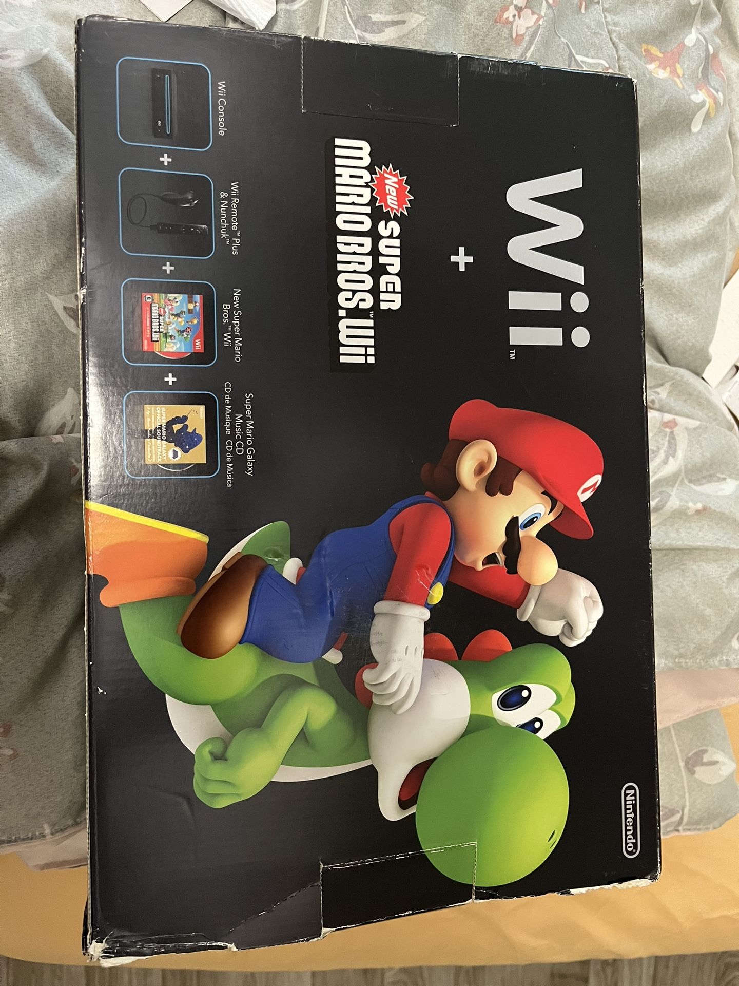 Nintendo Wii Console Bundle – Works Great – With 2 Controllers & Games