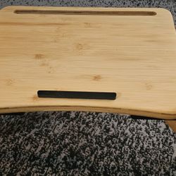Adjustable Laptop Portable Folding Bed Desk/Tray Stand