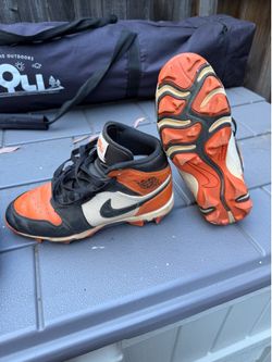 Jordan Nike sz 5.5 5 1/2 cleats baseball football